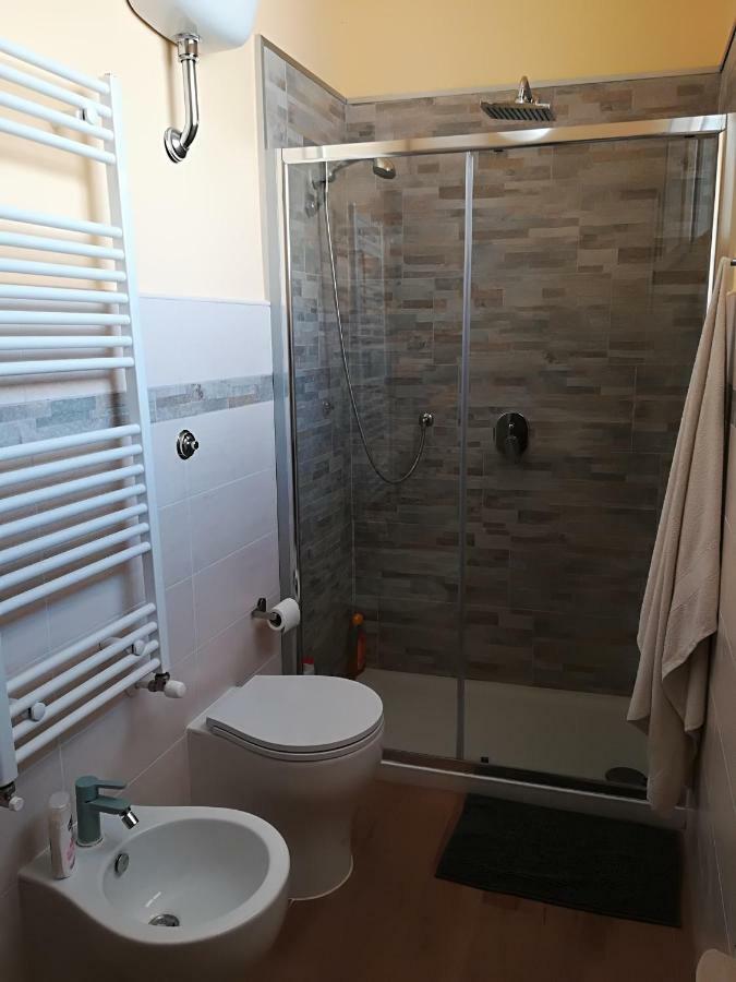 Affittacamere Silvagni Caserta Exterior foto